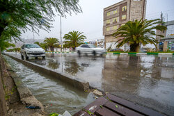 آبگرفتگی معابر شهر ایلام بر اثر شدت بارش باران