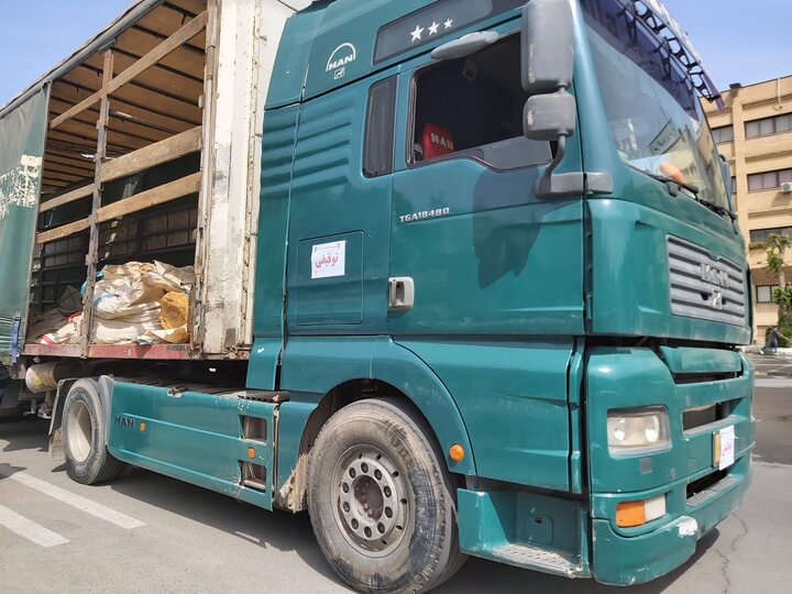 از توقیف تریلی با حمل یک تن شیشه تا کشف ۷۰۰ کیلوگرم هروئین