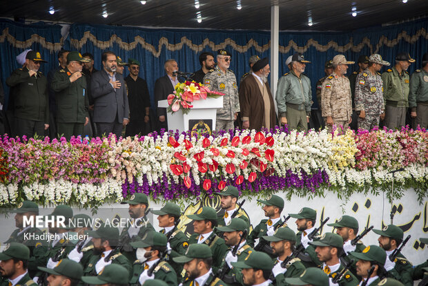مراسم رژه روز ارتش - اصفهان