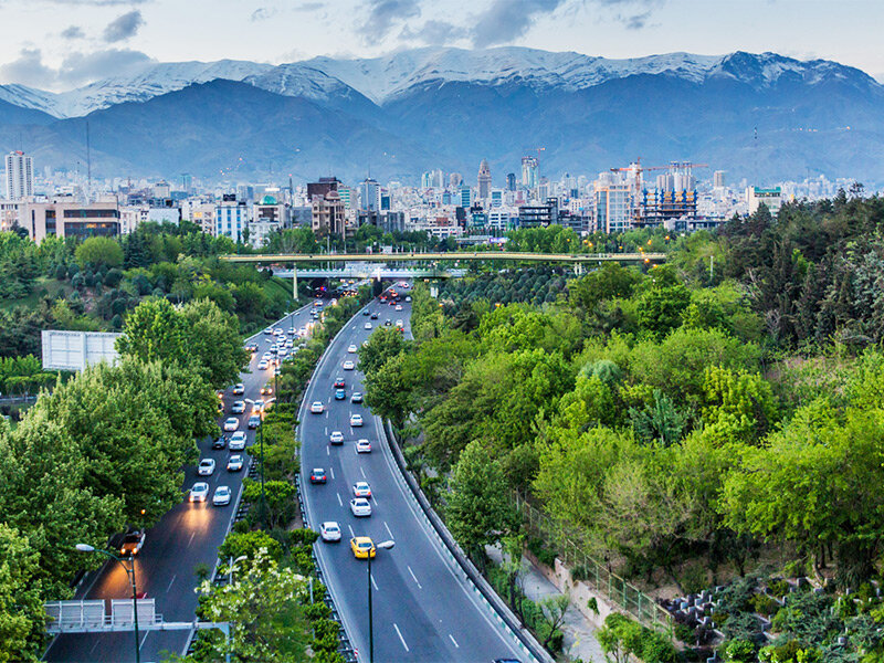 کاهش حجم ترافیک در تهران به دلیل تغییر ساعات کاری ادارات