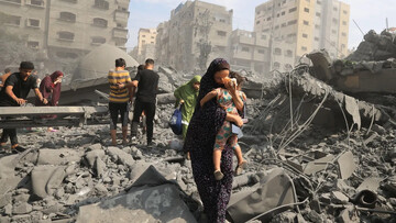 بمباران تجمع آوارگان فلسطینی در غزه/ وقوع درگیری‌های مسلحانه در کرانه باختری
