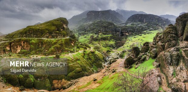 Mehr News Agency - Spring nature of Makhmal Kuh in Iran’s Lorestan