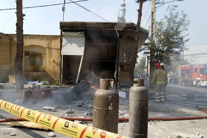 Fire in east of Tehran kills 6 laborers