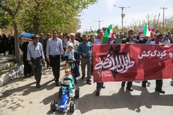 راهپیمایی مردم بجنورد در حمایت از عملیات «وعده صادق»