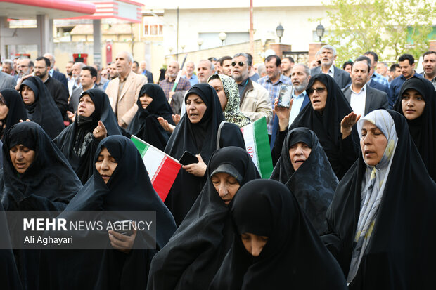 راهپیمایی مردم ارومیه در حمایت از عملیات «وعده صادق»