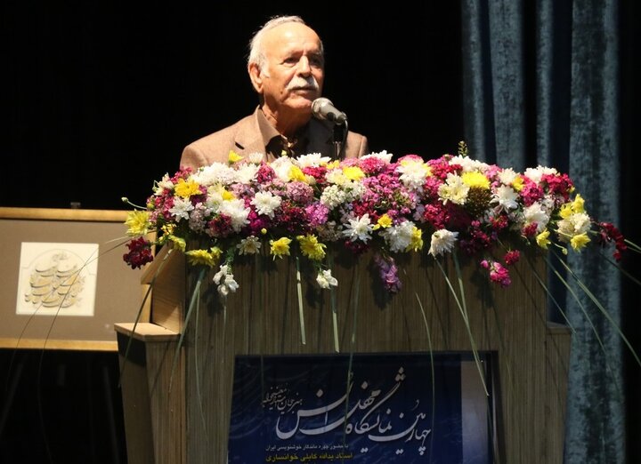 جایگاه شاخص بانوان ایرانی در هنر نگارگری و تذهیب حفظ شود جایگاه شاخص بانوان ایرانی در هنر نگارگری و تذهیب حفظ شود
