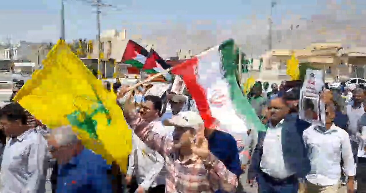 راهپیمایی مردم بیرجند در حمایت از مردم غزه و عملیات وعده صادق