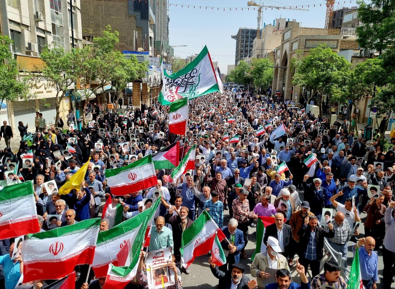 راهپیمایی با شکوه مردم مشهد در حمایت از مردم غزه