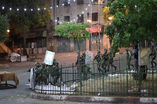 إصابة جندیین إسرائیلیین خلال اشتباکات مع مقاومین بمخیم “نور شمس”