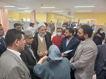 پزشک حاذق در استان‌ها داریم اما مردم به بیمارستان‌های تهران مراجعه می‌کنند