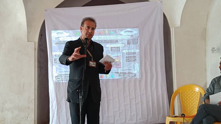 نشست چیستی و چرایی فرهنگ و هویت عشایری در دهدشت برگزار شد