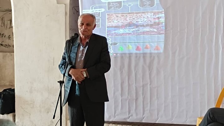 نشست چیستی و چرایی فرهنگ و هویت عشایری در دهدشت برگزار شد