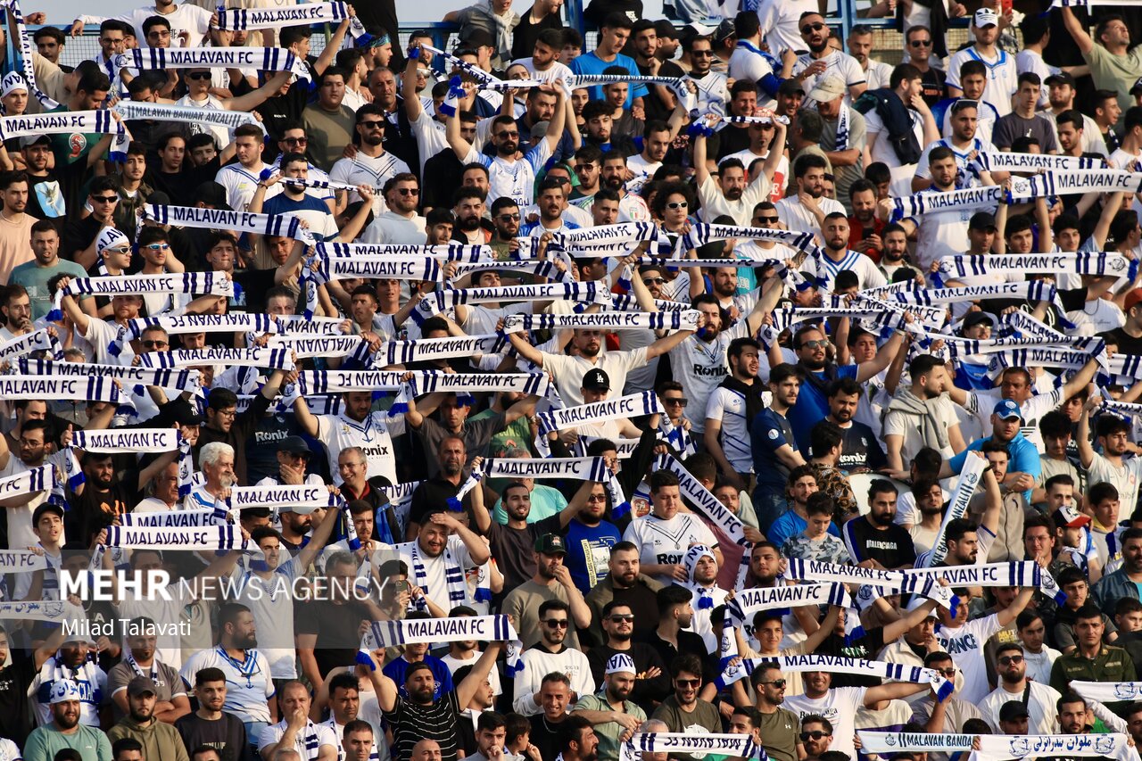 شروع لیگ برتر فوتبال با رویارویی ملوان و سپاهان فردا در انزلی شروع لیگ برتر فوتبال با رویارویی ملوان و سپاهان فردا در انزلی