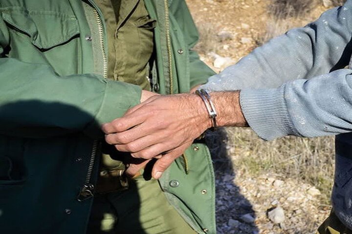 دو شکارچی غیرمجاز در دشت گلیل شیروان بازداشت شدند