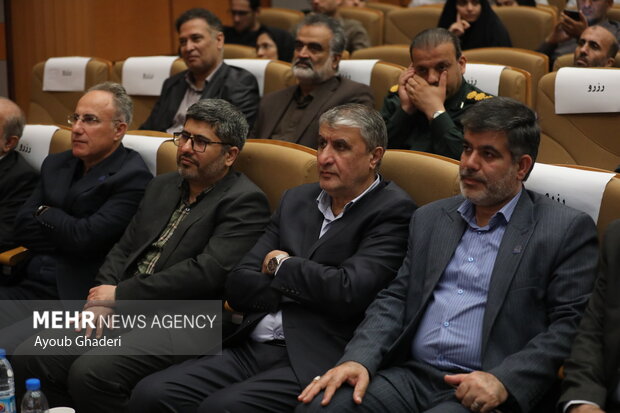 رشتههای هستهای در دانشگاه خلیج فارس ایجاد می شود رشتههای هستهای در دانشگاه خلیج فارس ایجاد می شود