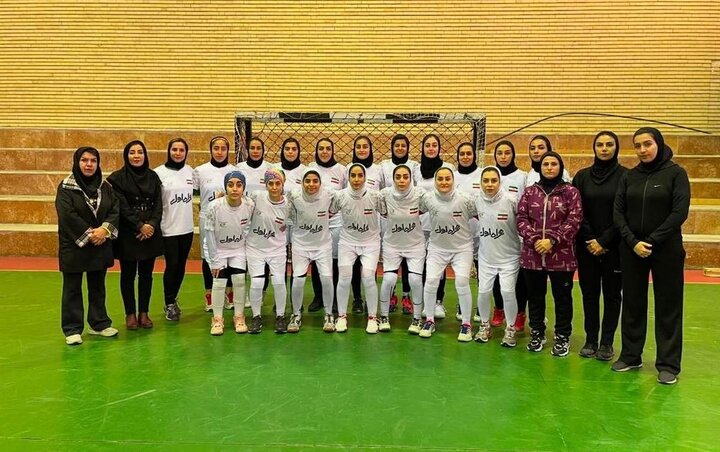 برگزاری مسابقات هاکی سالنی بانوان استان تهران گرامیداشت شهدای اقتدار