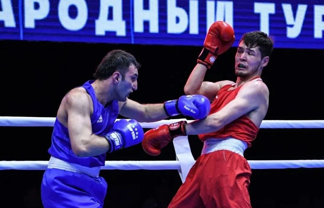 بوکسور بجنوردی در مسابقات بین‌المللی بیشکک قرقیزستان نقره‌ای شد