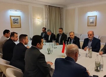 أمين المجلس الأعلى للأمن القومي الایراني يلتقي نظيره العراقي في سان بطرسبرغ