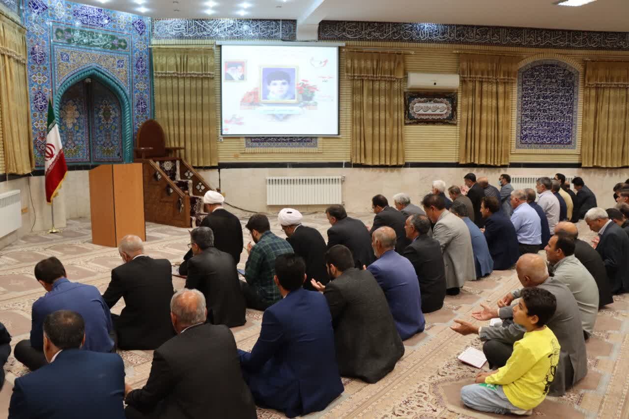 برگزاری مراسم سه شنبه های شهدایی و تجلیل از فعالان قرآنی در ایلام