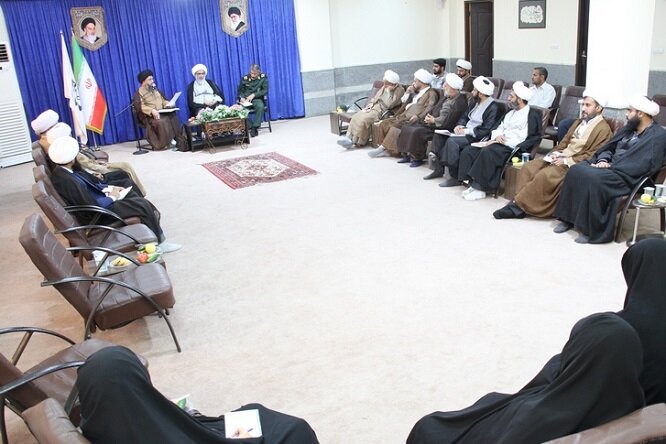 مجمع استادیاران صالحین در بوشهر تشکیل شد