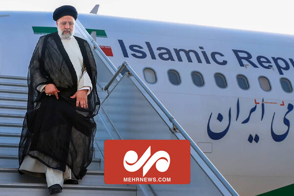 الرئيس الإيراني يصل مدينة مشهد