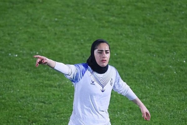 مدافع فوتبال زنان: علاقهای برای صحبت در مورد تیم ملی ندارم! مدافع فوتبال زنان: علاقهای برای صحبت در مورد تیم ملی ندارم!