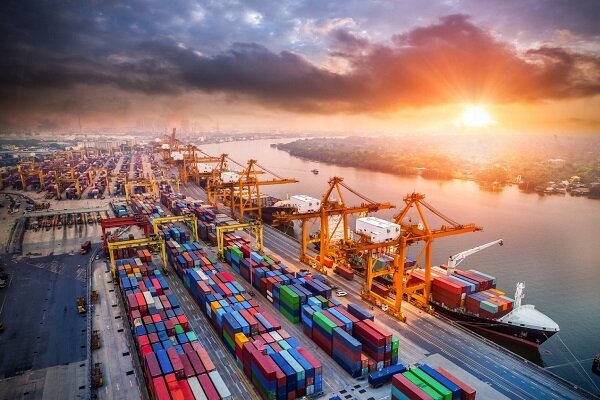 ترخیص ۳۶۸ هزار تن کالای اساسی از گمرک چابهار در دوران جنگ ۳۹ روزه