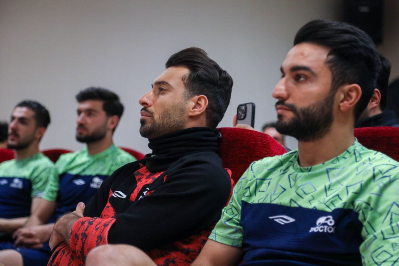 معارفه دستیار اول سرمربی بعدی تراکتور بدون نفر اصلی!