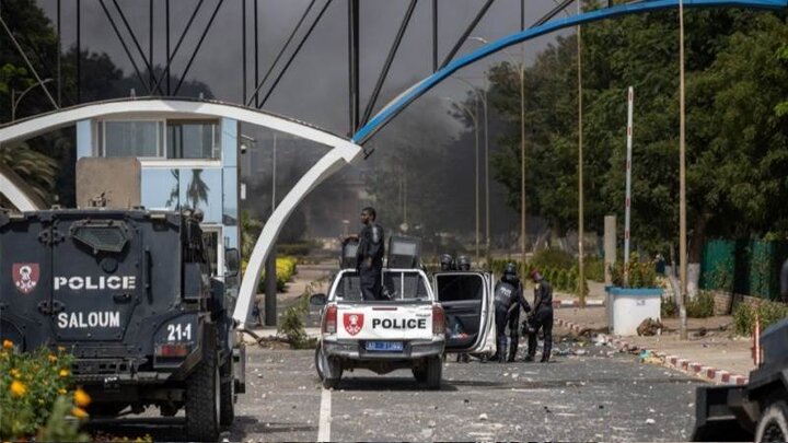 13 killed in central Senegal bus crash