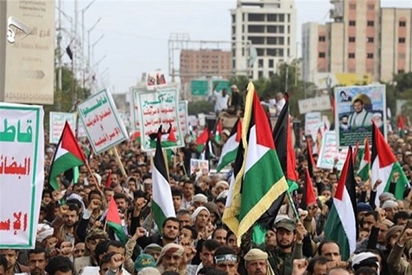 اليمن ... مسيرات حاشدة في صعدة نصرة لعزة
