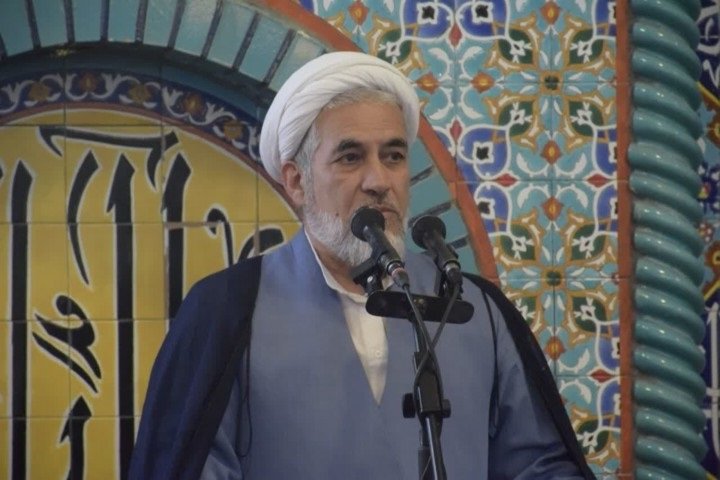 «کارگران» رزمندگان عرصه اقتصادی هستند «کارگران» رزمندگان عرصه اقتصادی هستند