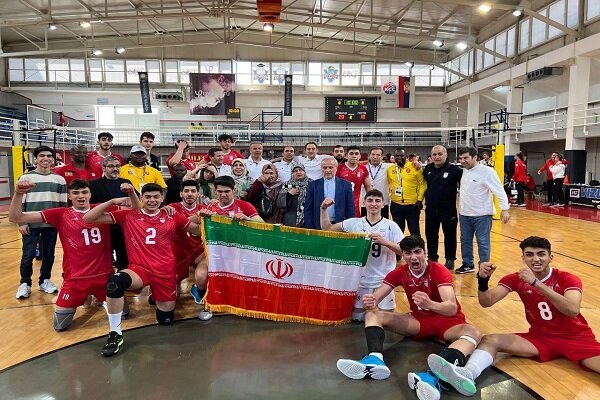 تیم والیبال دانش آموزی ایران فینالیست شد