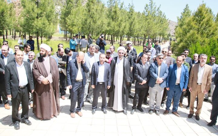 طنین شعار «مرگ بر آمریکا» و «مرگ بر اسرائیل» در دانشگاه لرستان