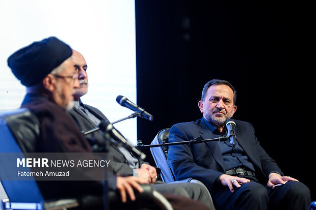 حمیدرضا مقدم فر در همایش قدس از چشمان آقای نادر