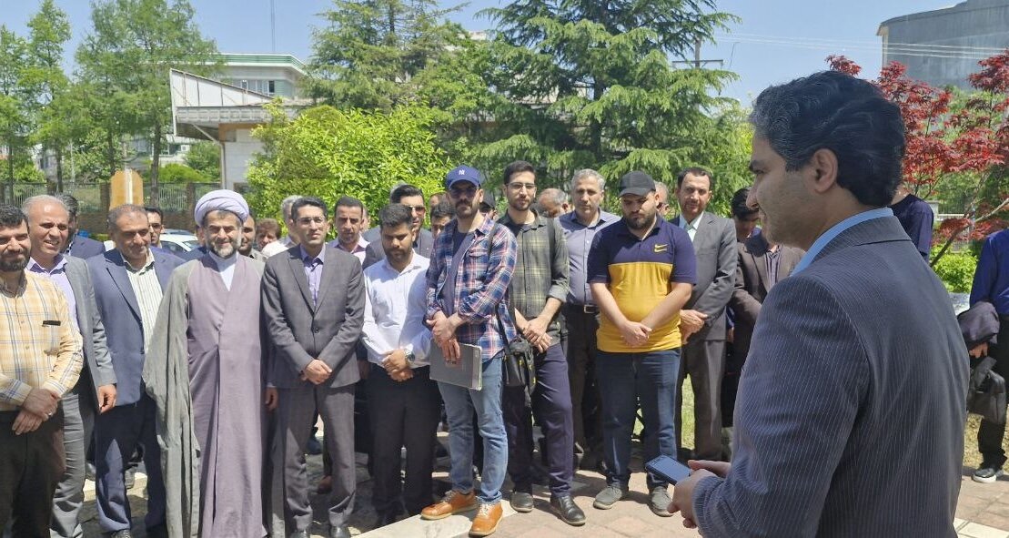 تجمع دانشگاهیان لاهیجان در حمایت از خیزش دانشجویان آمریکایی