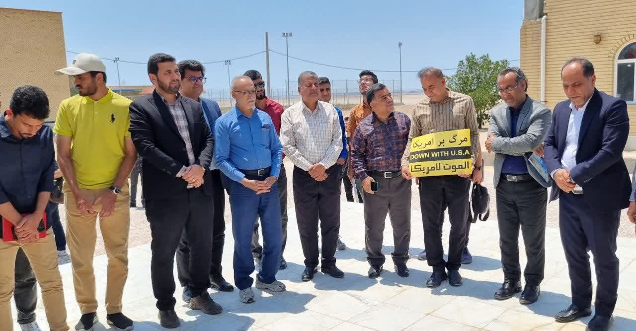 تجمع دانشجویان استان بوشهردر حمایت از خیزش ضد صهیونیستی برگزار شد