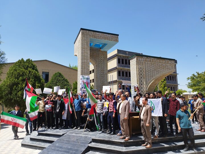 تجمع دانشجویان دانشگاه فرهنگیان در حمایت از دانشجویان آمریکایی