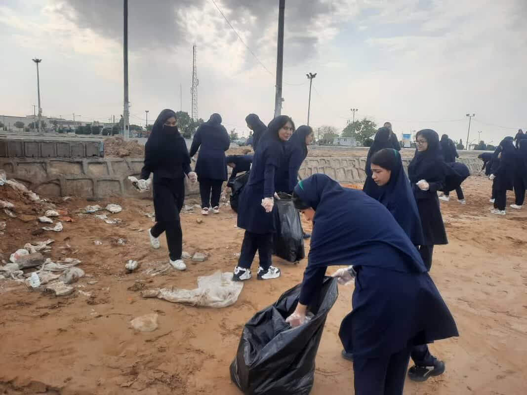 ساحل بندر دیلم پاکسازی شد