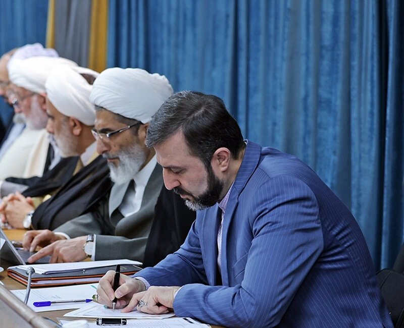 وجود تناقضات و استانداردهای دوگانه در سازوکارهای حقوق بشری وجود تناقضات و استانداردهای دوگانه در سازوکارهای حقوق بشری