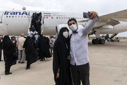 عملیات اعزام زائران خانه خدا از فرودگاه اصفهان آغاز شد/اعزام ۵۶ کاروان
