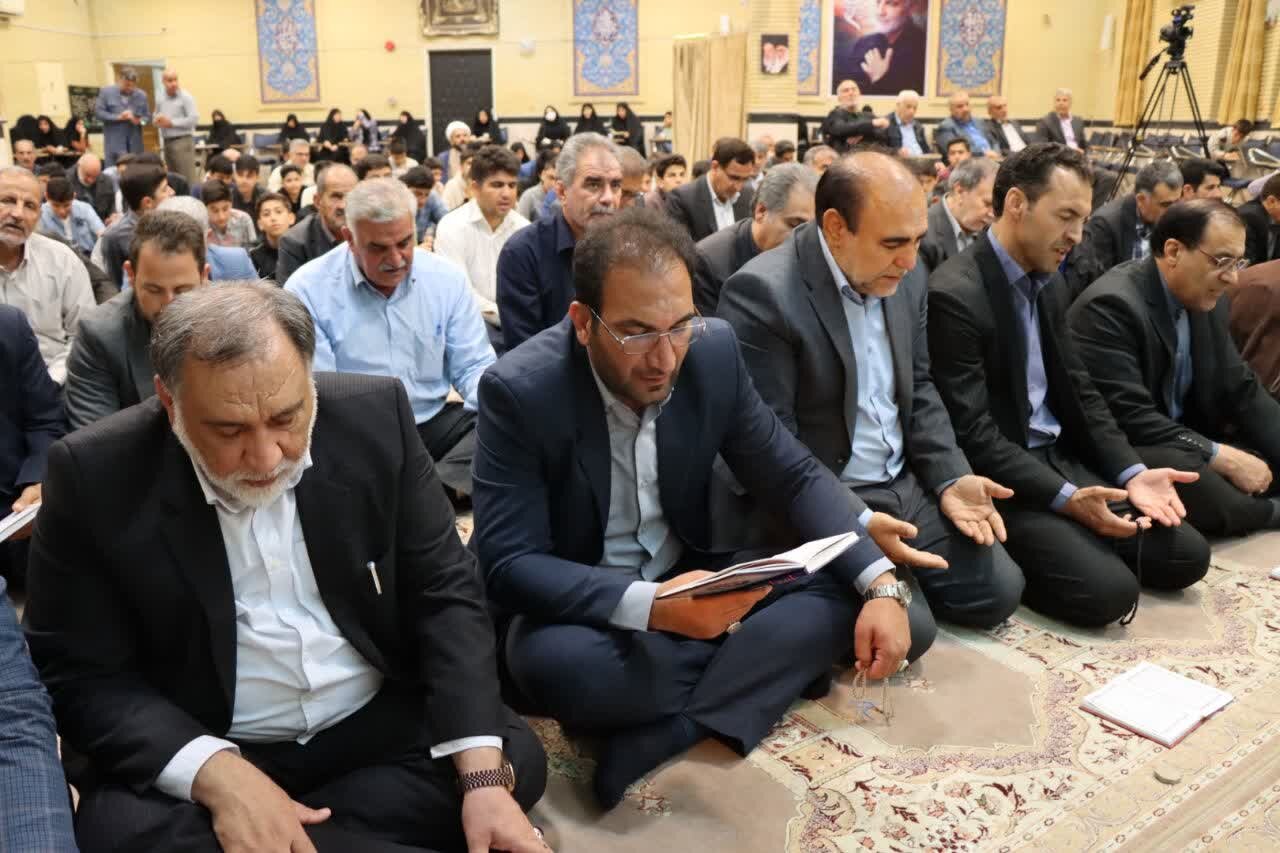 تجلیل از ۲۲ خانواده شهید فرهنگی ایلام در «سه شنبه های شهدایی»