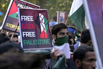 Pakistanlı üniversite öğrencileri İsrail karşıtı protesto düzenledi