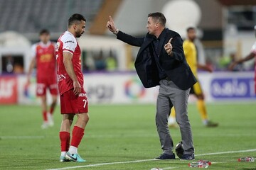 سرمربی پرسپولیس مردد بین انتخاب «مهندس» سرخ‌ها