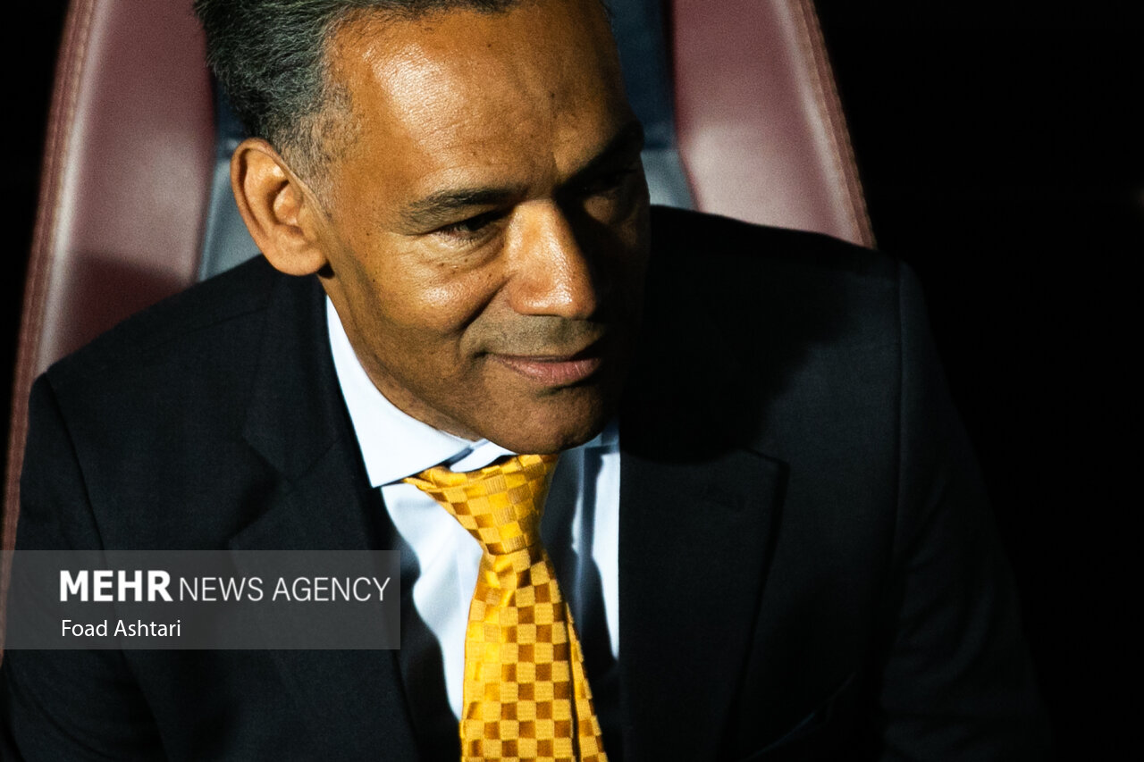 سپاهان و چالشهای نگران کننده/ انتخاب سرمربی و رفع نقاط ضعف