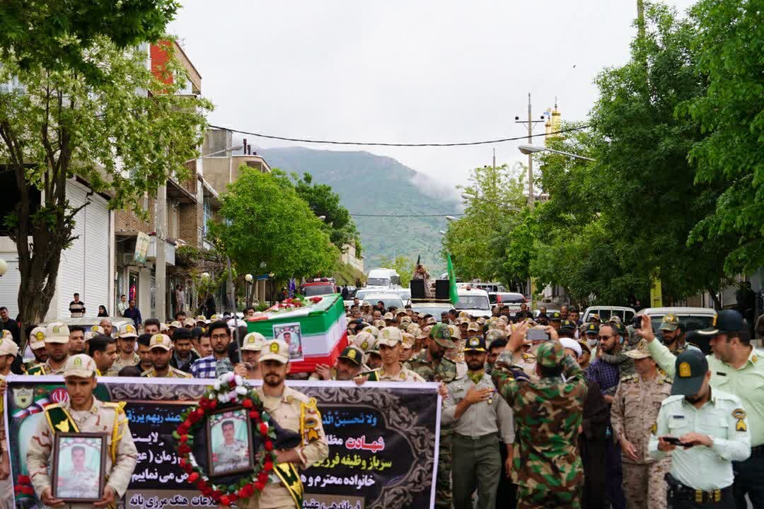 پیکر شهید «فرزین بلیان» در بانه تشییع شد