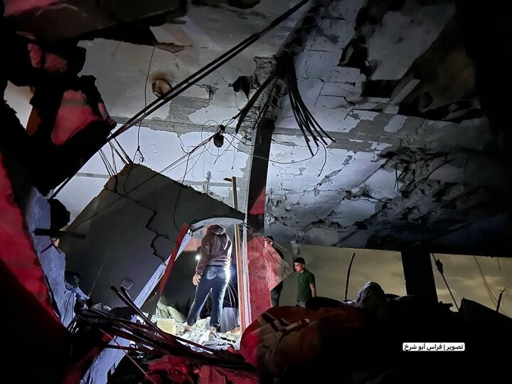 بمباران بامدادی رفح در جنوب نوار غزه/ شهادت شماری از فلسطینیان