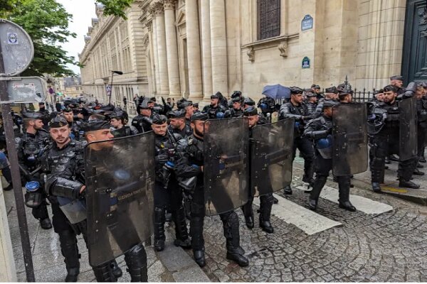 حمله پلیس فرانسه به حامیان فلسطین در دانشگاه «ساینس پو»