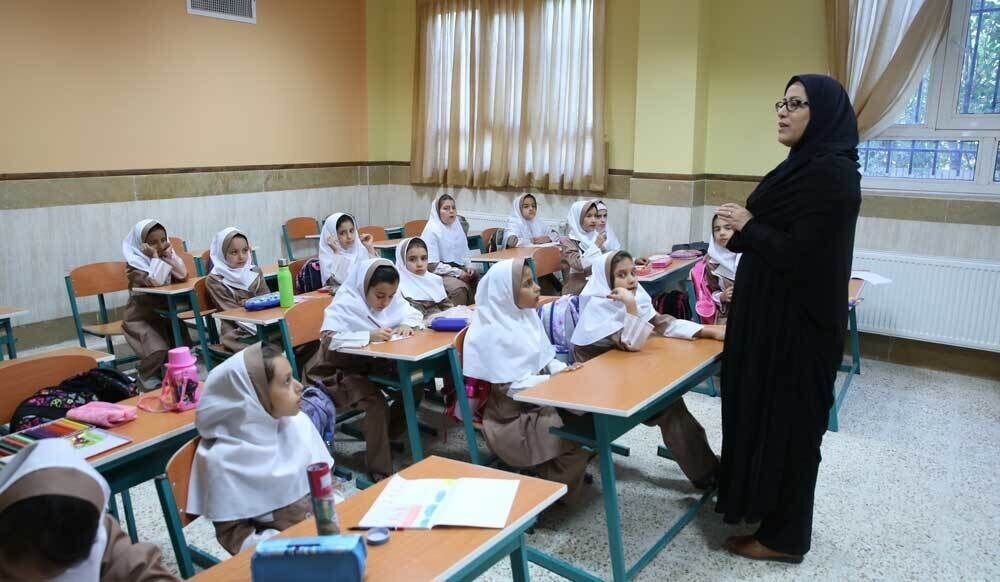 بررسی اجرای پروژه عفاف و حجاب و طرح جت در مدارس