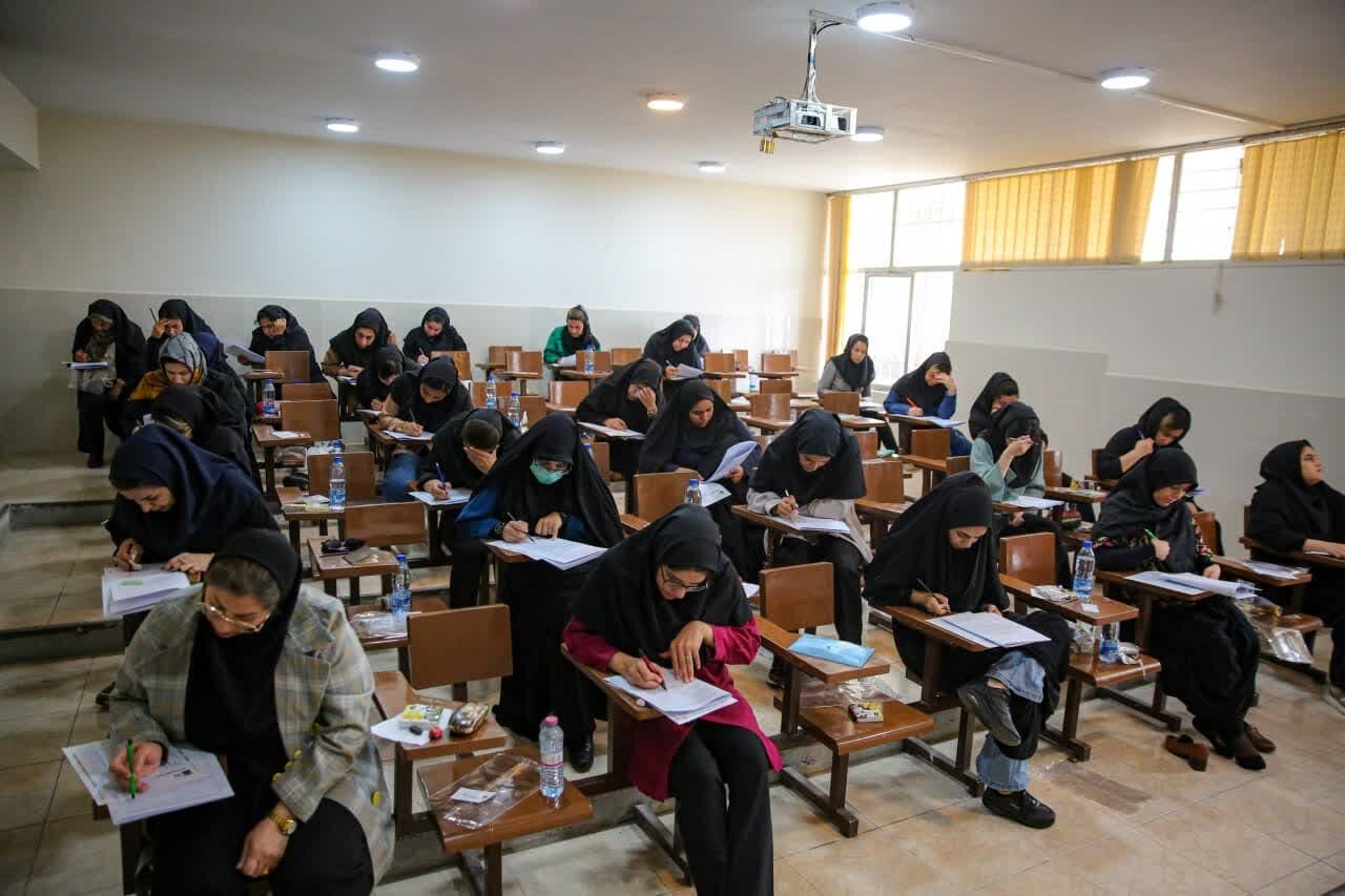 آزمون استخدامی وزارت آموزش و پرورش صبح جمعه در فارس برگزار شد