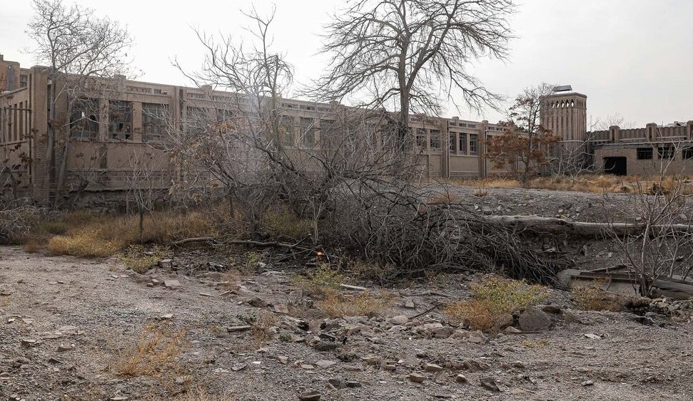 چشم انتظاری تاریخ بر بالین ریسباف پیر؛ رویای اصفهان تعبیر میشود